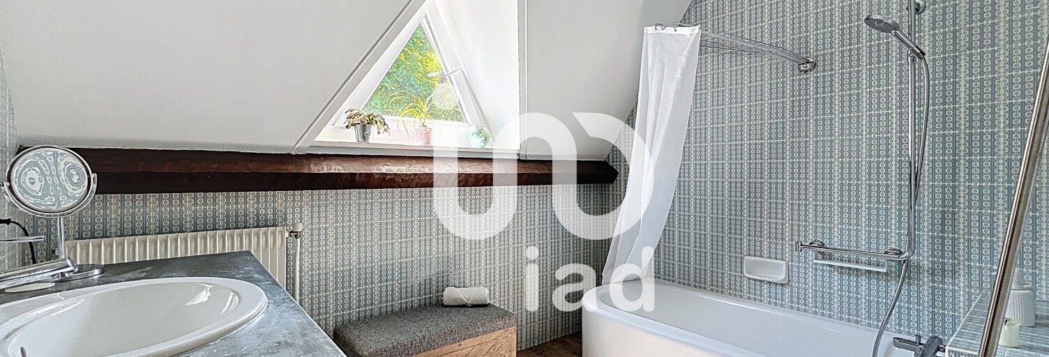 Maison 9 Pièces 235 m² à vendre à Lons-le-Saunier (39000)