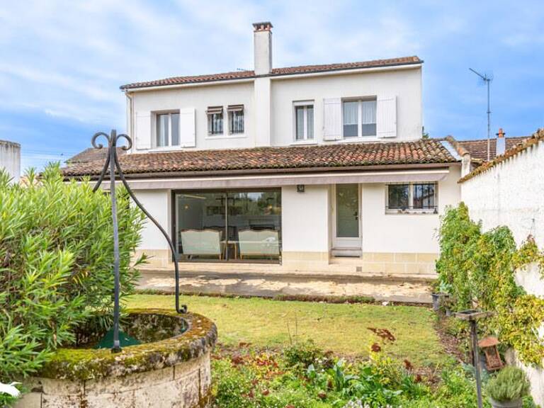 Maison de ville de 7 pièces principales — photo 1
