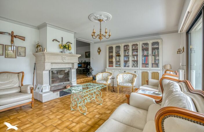 Maison de ville de 7 pièces principales — photo 2