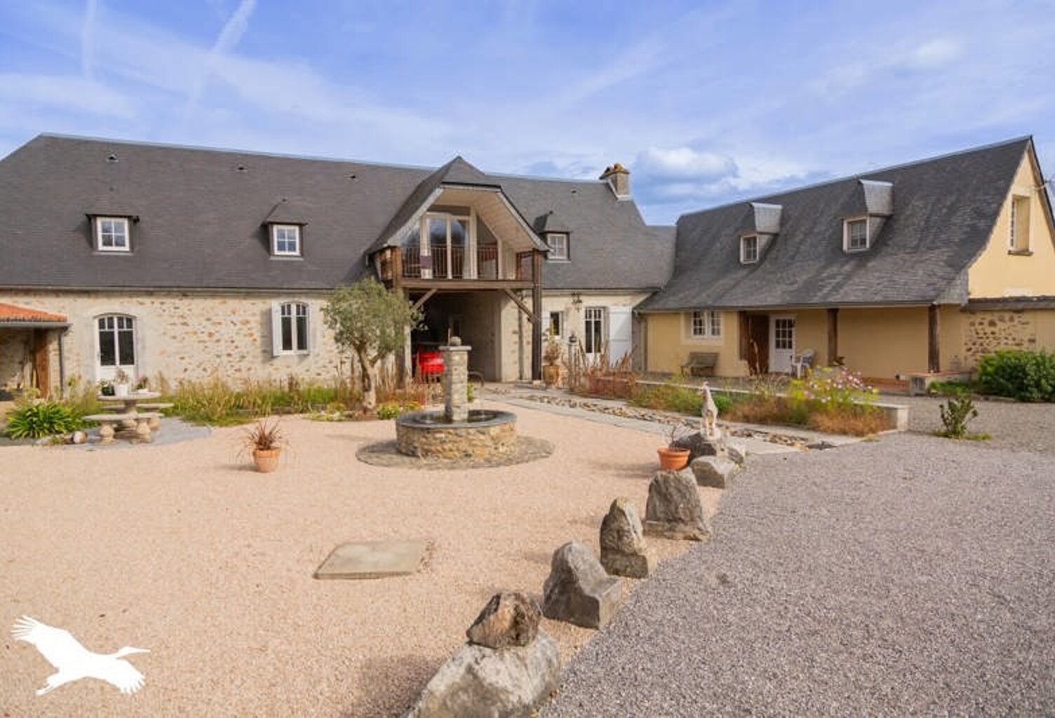 Villa de 7 pièces principales — photo 1