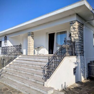 Maison 7 pièces 899900 €