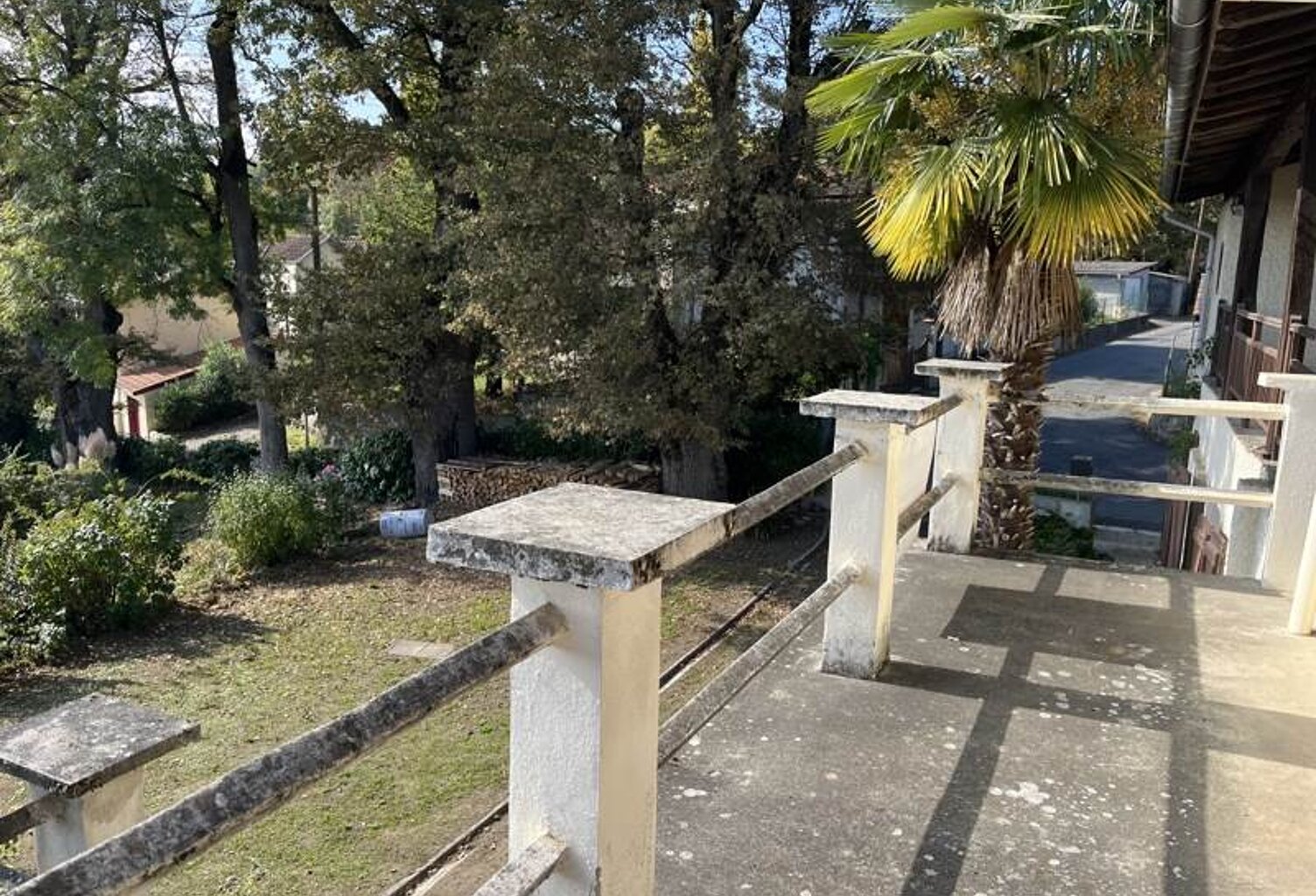 Maison en pierre de 14 pièces principales — photo 1