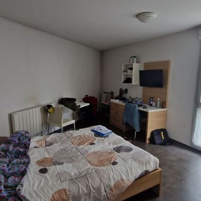 Appartement 1 pièces 93415 €