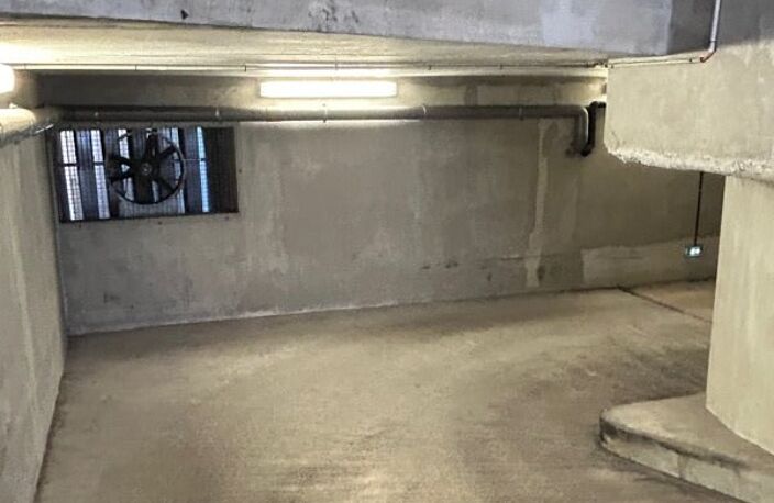 Vente garage   Villeurbanne (69100) — photo 3