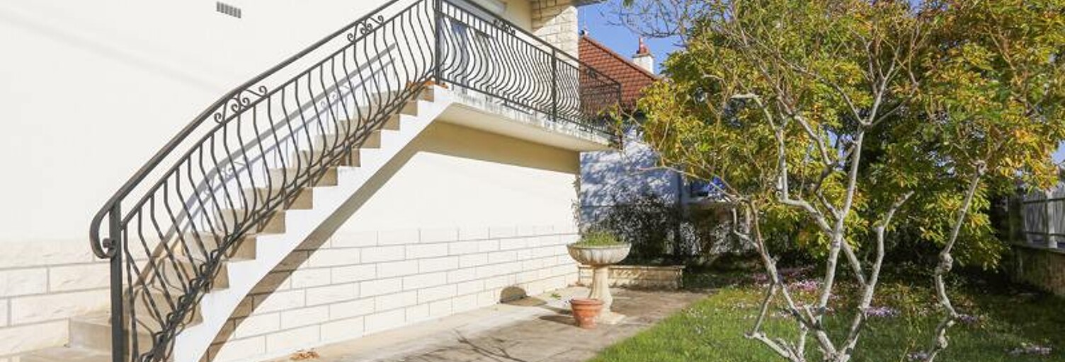 Maison 5 Pièces 97 m² à vendre à Chambray-lès-Tours (37170)
