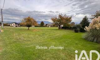 Terrain  700 m² à vendre à Bloye (74150)