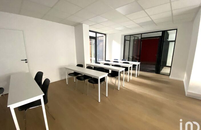 Vente Bureaux 375 m&sup2; — photo 3