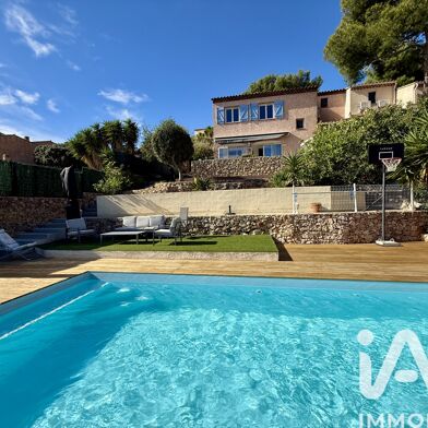 Maison 5 pièces 588000 €