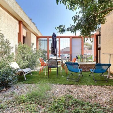 Commerce  1555000 €