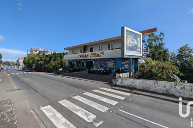 Immeuble  999990 €