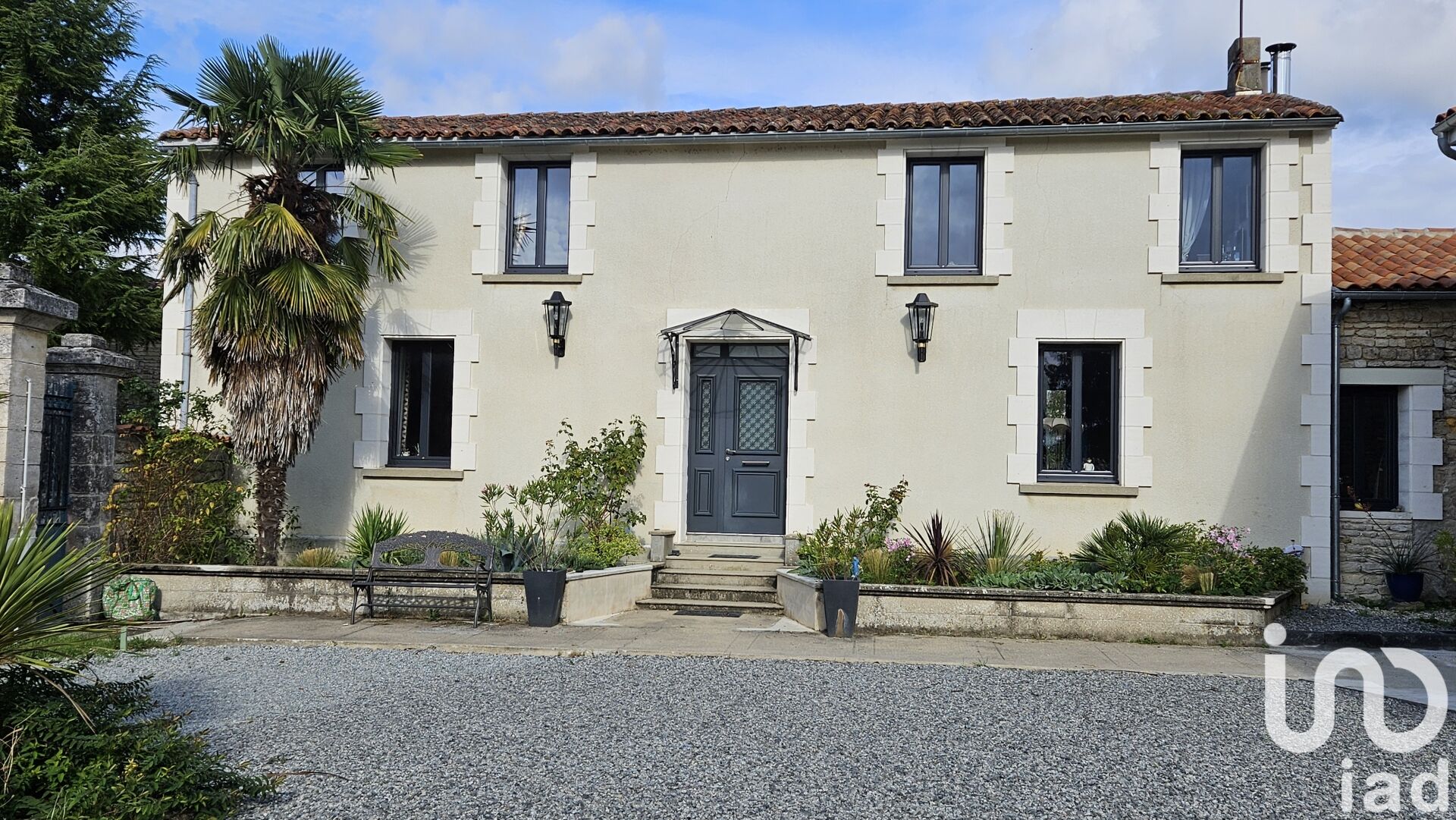 Besse - 225m² - 9p. - 4ch.