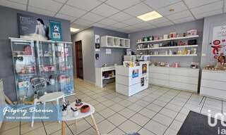 Commerce  70 m² à vendre à Puiseaux (45390)
