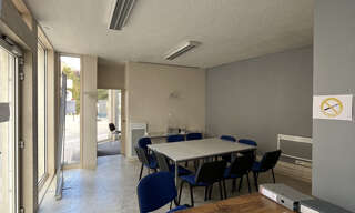 Commerce  31 m² à louer à Poitiers (86000)