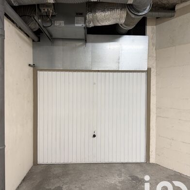 Garage  45000 €
