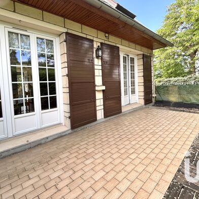 Maison 5 pièces 245000 €