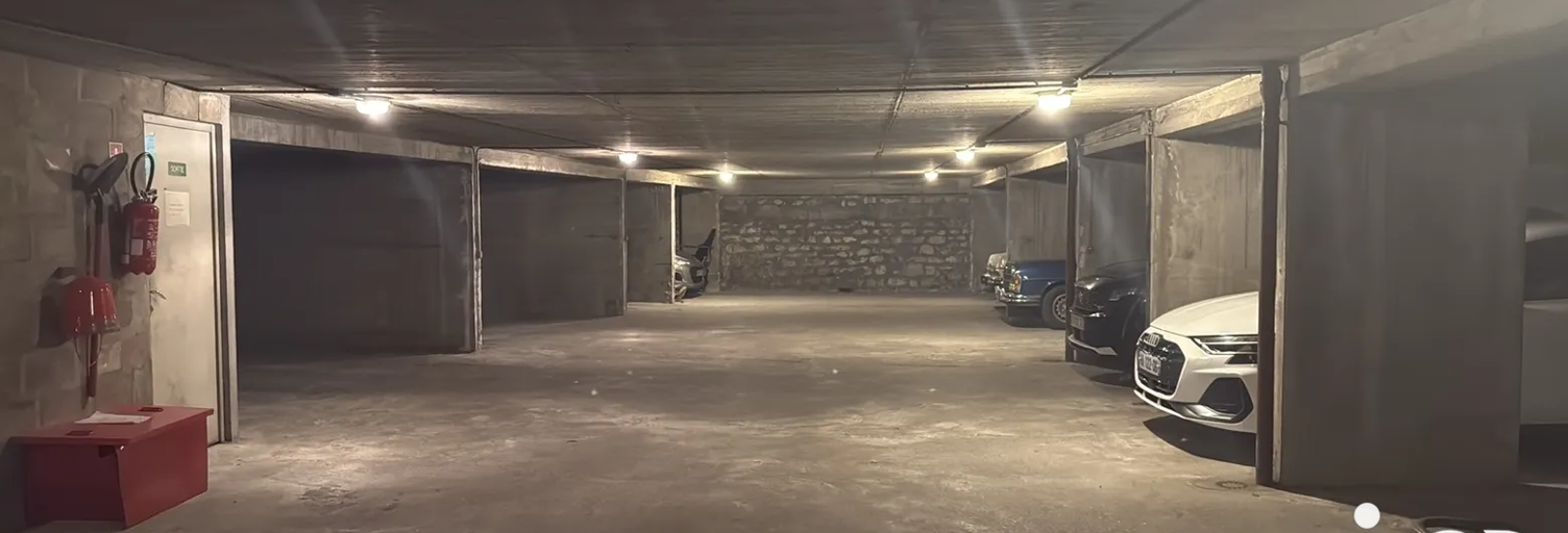 Garage  15 m² à vendre à Paris 14 (75014)