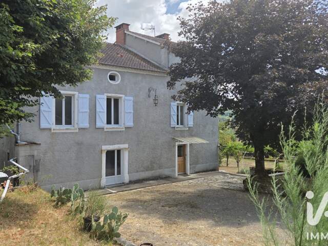 Vente Maison traditionnelle 8 pièces — photo du bien