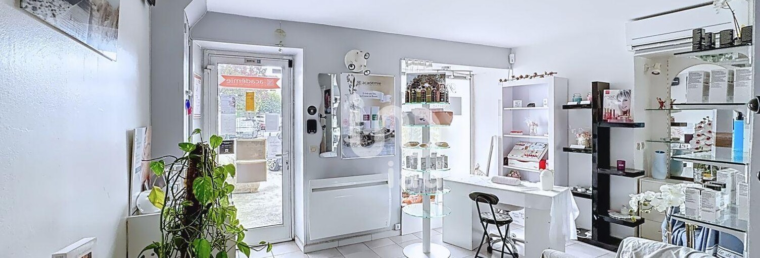 Commerce  70 m² à vendre à Mandres-les-Roses (94520)