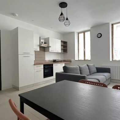 Appartement 2 pièces 630 €