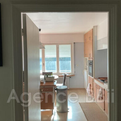 Appartement 3 pièces 395200 €