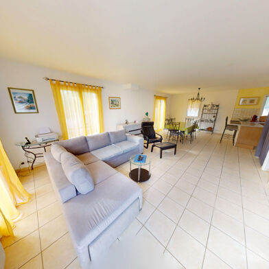 Maison 4 pièces 398000 €