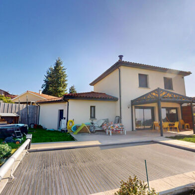 Maison 5 pièces 325000 €