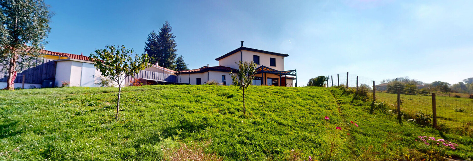 Maison 5 Pièces 121 m² à vendre à Saint-Martin-en-Haut (69850)