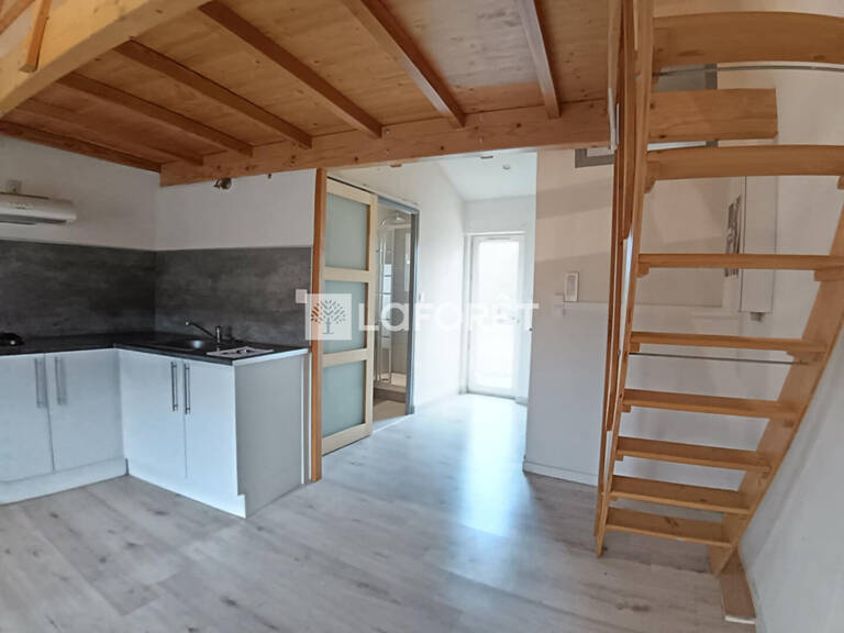 Appartement Bédarrides avec balcon — photo 1