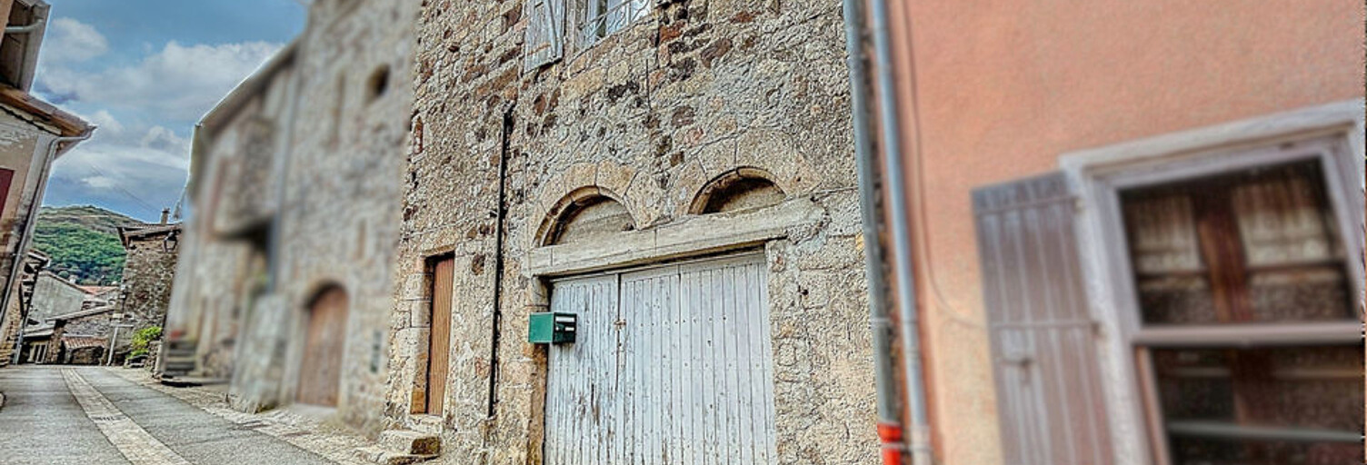 Maison 6 Pièces 100 m² à vendre à Thueyts (07330)