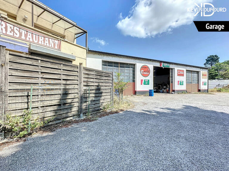 Immeuble de 390m² à LABEGUDE — photo 1