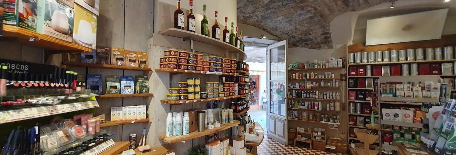 Commerce  35 m² à vendre à Les Vans (07140)