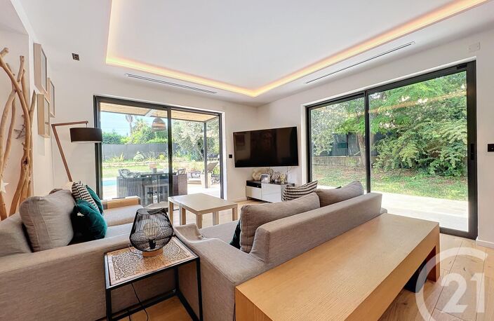 Vente maison 5 pièces 125 m² Mougins (06250) — photo 5