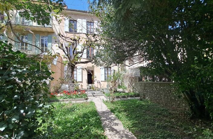 A vendre – Maison bourgeoise 238m² du XIXe siècle au cœur de Digne-les-Bains — photo 2