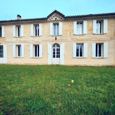 Maison 8 pièces 407000 €