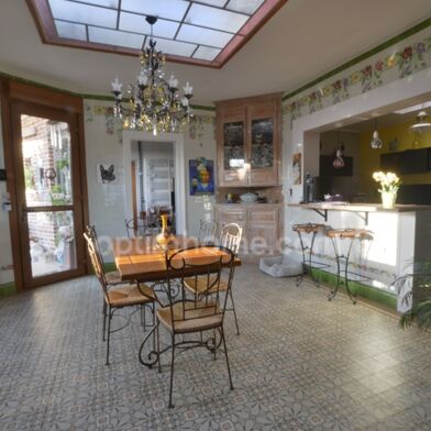 Maison 8 pièces 450000 €