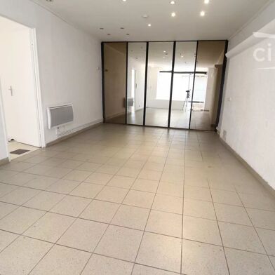 Immeuble  177000 €