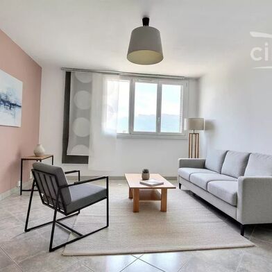 Appartement 3 pièces 110000 €