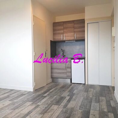 Appartement 1 pièces 550 €