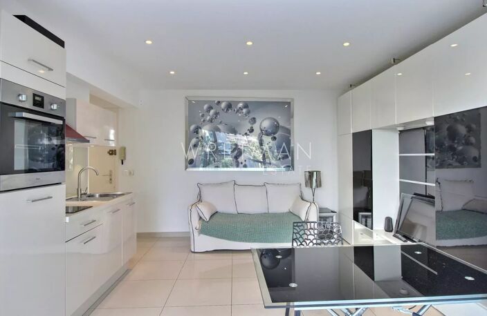Superbe appartement rénové avec terrasse – Cannes Pointe Croiset — photo 4