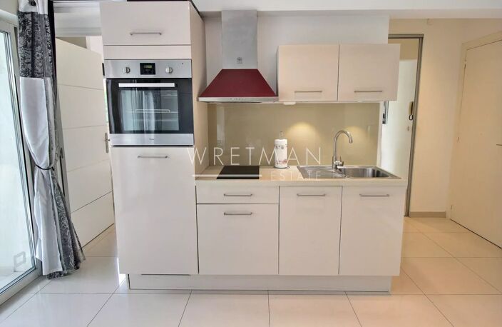 Superbe appartement rénové avec terrasse – Cannes Pointe Croiset — photo 5