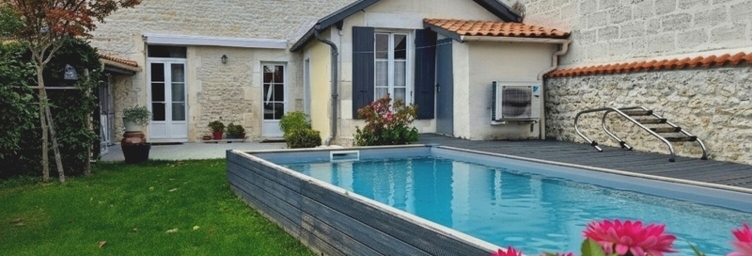 Maison 4 Pièces 99 m² à vendre à Saint-Jean-d'Angély (17400)