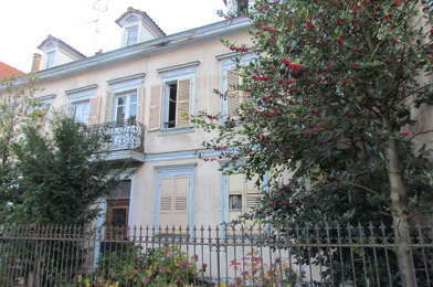 Immeuble  623925 €