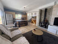 Villa rénovée vue mer à vendre LES ISSAMBRES (83) — photo 3