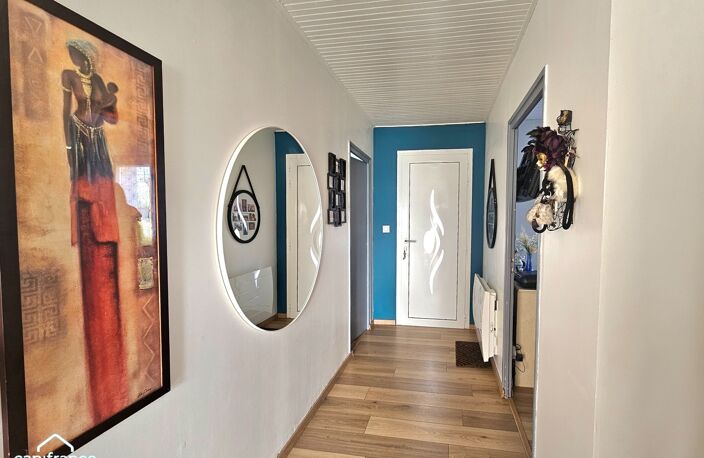 Maison à Sèvremont – Plain-pied rénové, 2 chambres, jardin et garage — photo 2