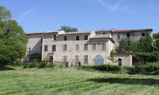 Maison 15 Pièces 325 m² à vendre à Saignon (84400)