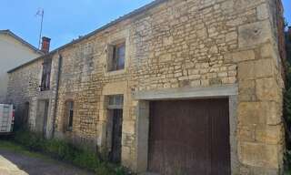 Immeuble  200 m² à vendre à Fontenay-le-Comte (85200)