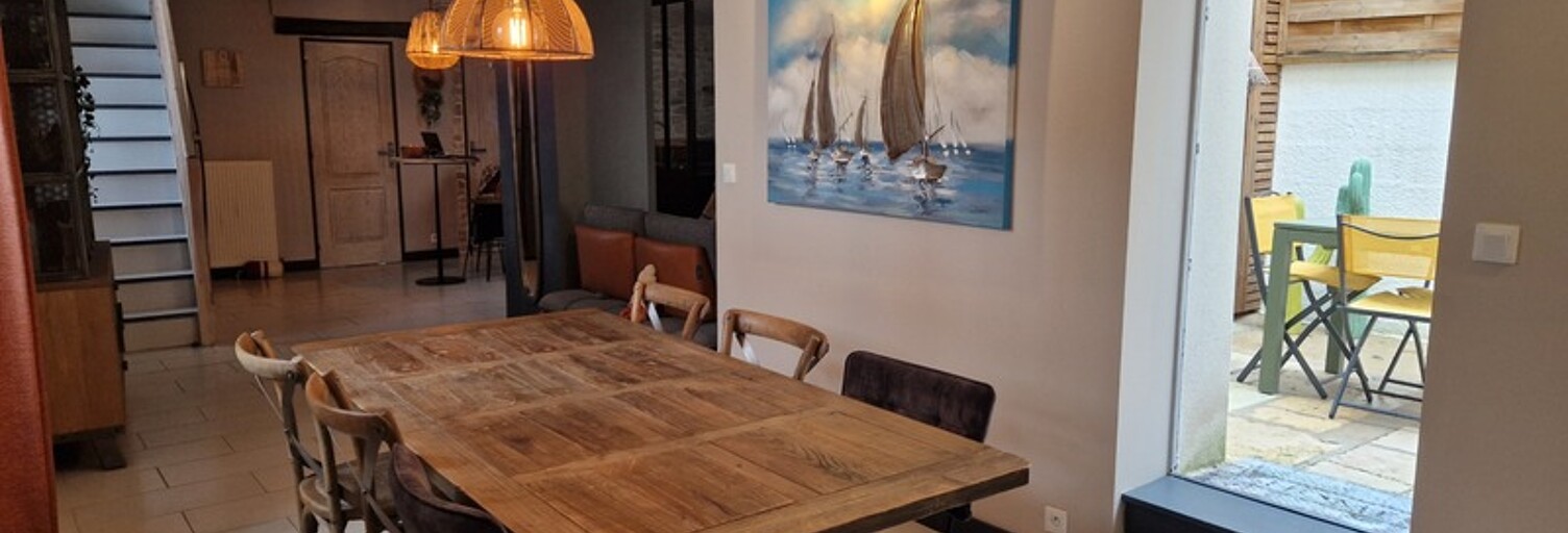 Maison 6 Pièces 180 m² à vendre à Ferrières (17170)