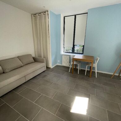 Appartement 1 pièces 370 €