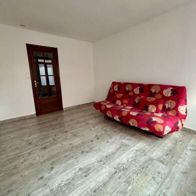 Appartement 1 pièces 820 €