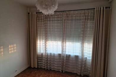 Appartement 4 pièces 700 €